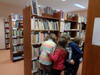 Návštěva dětí ze školní družiny v knihovně 8.3.2023-4